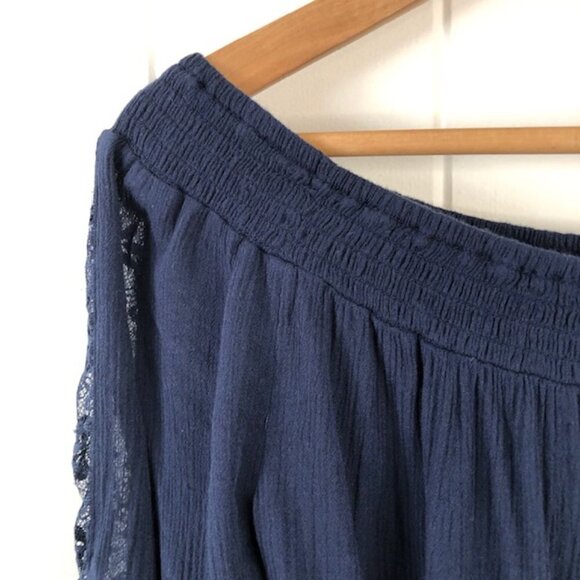 Hollister Womens Top Gauzy Flowy Small - Picture 3 of 11